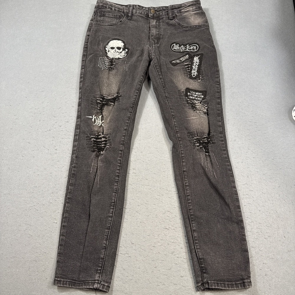 Hot Topic Mens MEDIUM (33)Black Skull Patch Zipper Embellished Jeans NO TAG